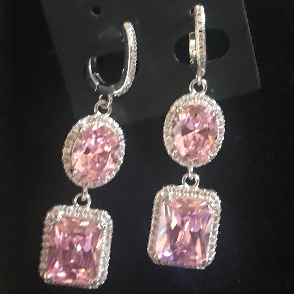 Pink drop rhinestone silver plated earrings